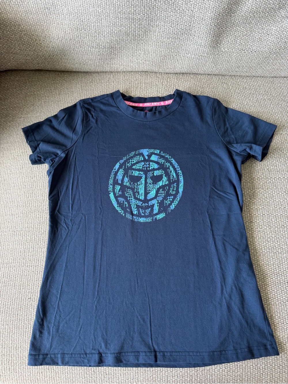 Navy Short-Sleeve Graphic Tee with Teal Emblem
